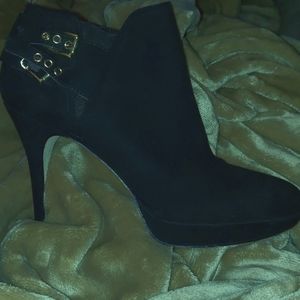 Black Ankle boots. Excellent condition.